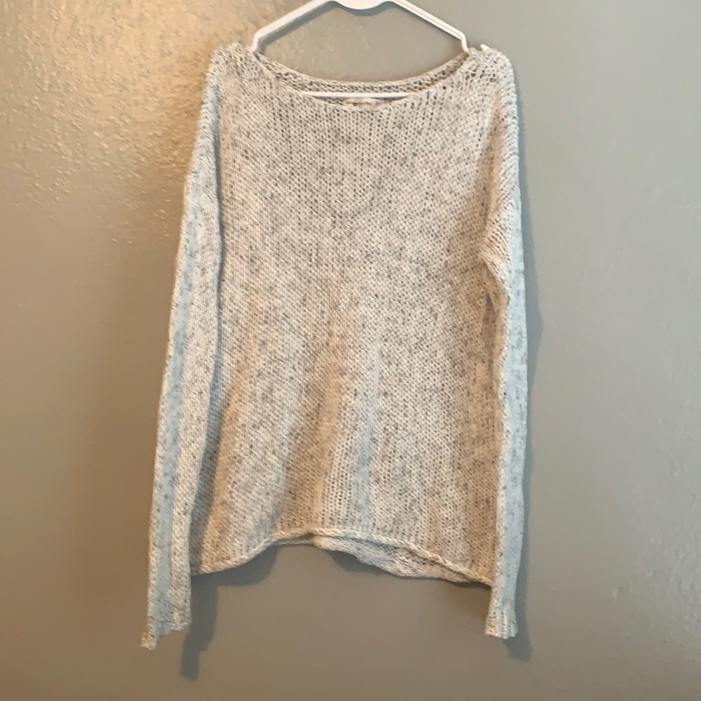 White/Light Grey Sweater